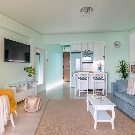 Lydia'S Luxury Apartment Loutraki  Exterior photo